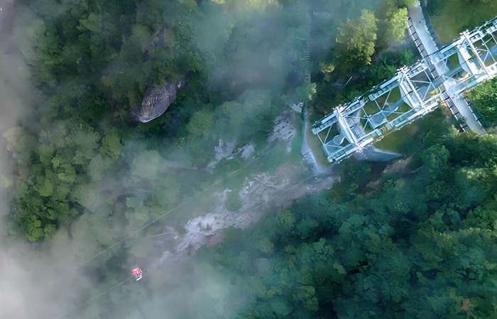 Detachable Gondola Cableway