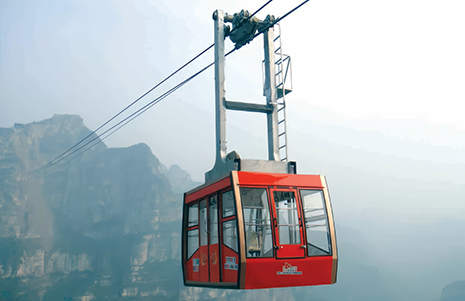 Double-line Gondola Lift