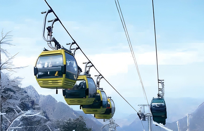 Pulsating Gondola Lift