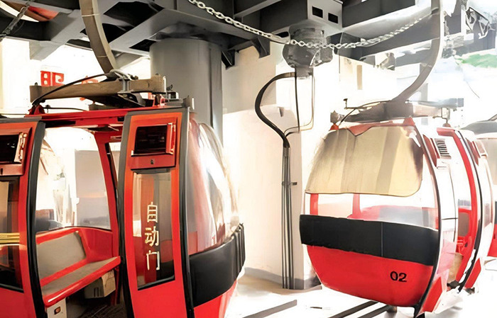 Pulsating Gondola Lift
