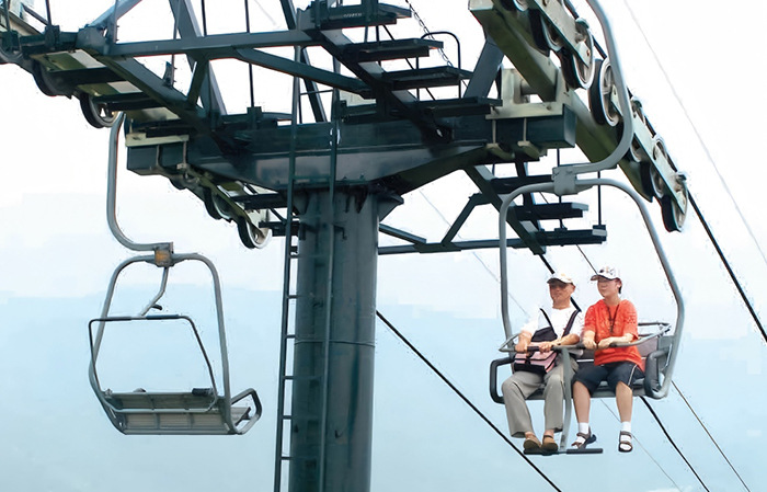 Pulsating Chairlift Cableway